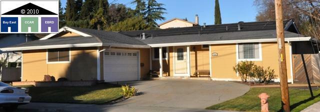 Property Photo:  7765 Peppertree Rd  CA 94568-1344 