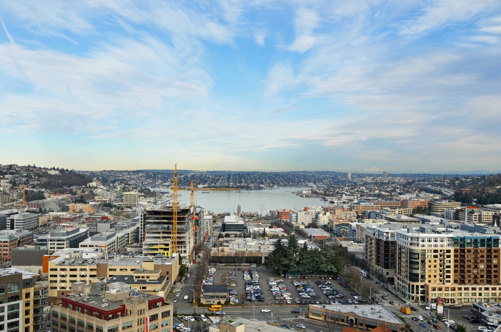 Property Photo: 819 Virginia St 3103 WA 98101