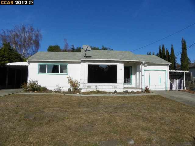 Property Photo: 1040 Saint Andrews Dr CA 94803