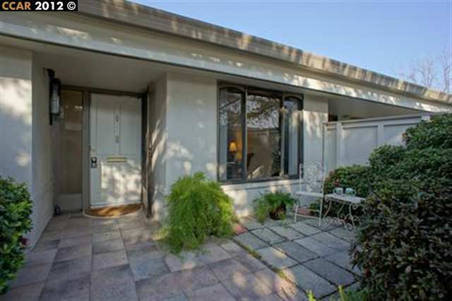 Property Photo:  2425 Pine Knoll Dr. 6  CA 94595 