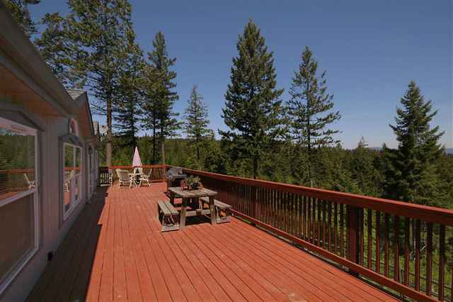 Property Photo:  9616 E Ruff Ln  WA 99003 