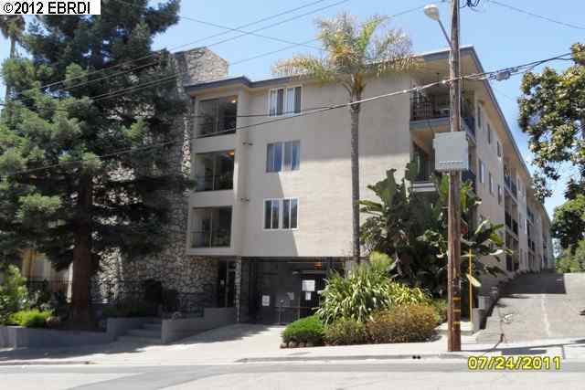 Property Photo:  85 Vernon St 311  CA 94610-4241 