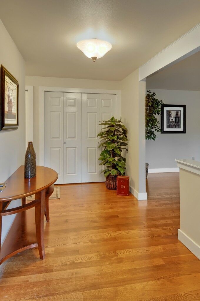 Property Photo: 24959 SE 30th WA 98075