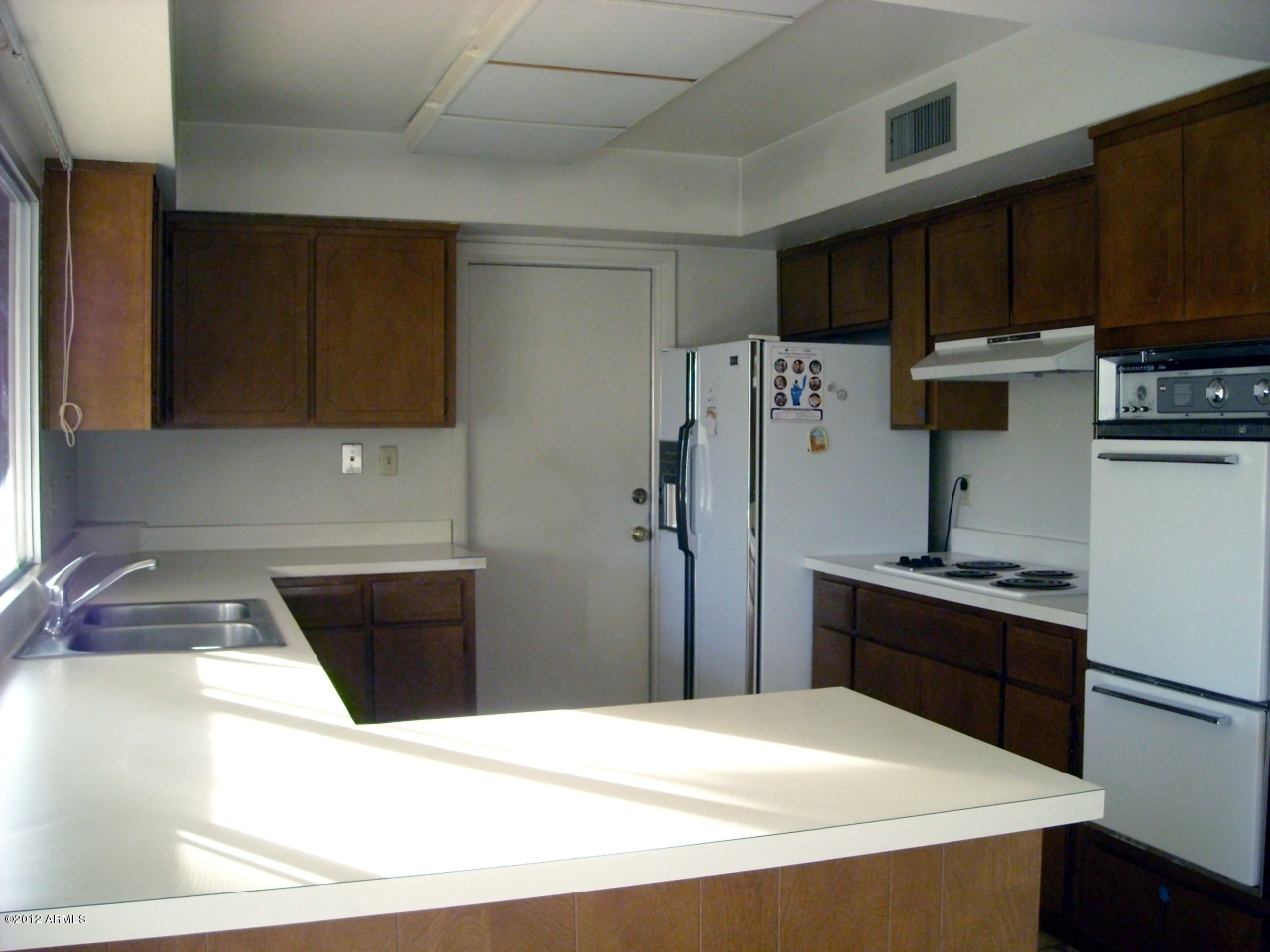 Property Photo:  1831 W Seldon Lane  AZ 85021 