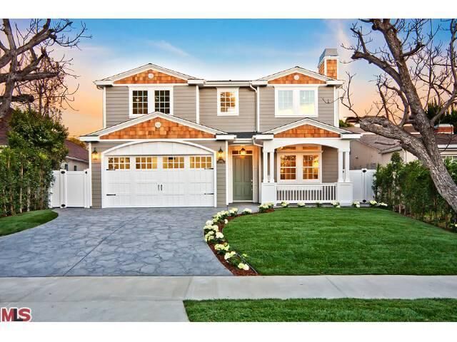 Property Photo:  4252 Rhodes Ave  CA 91604 