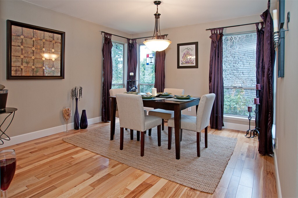 Property Photo:  8501 170th Ct NE  WA 98052 