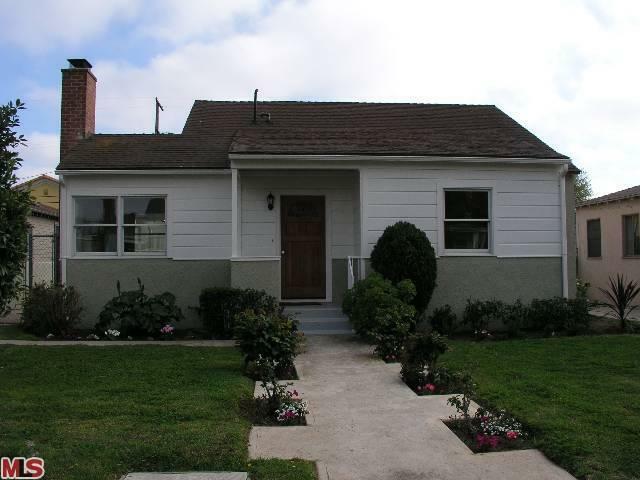 Property Photo:  6470 W 82nd St  CA 90045 