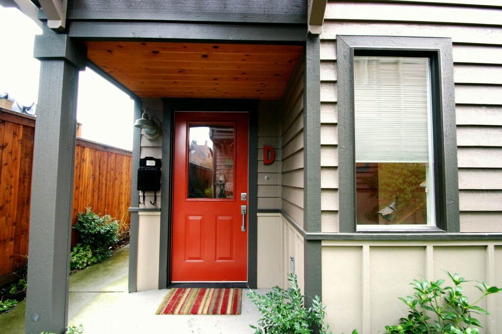 Property Photo:  2253 NW 61st St D  WA 98107 