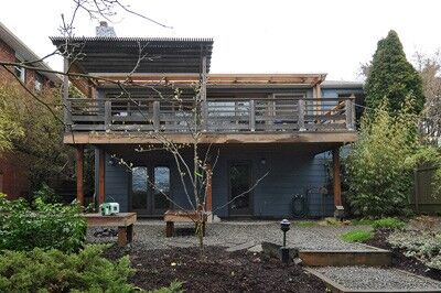 Property Photo: 3241 12 Avenue W WA 98119