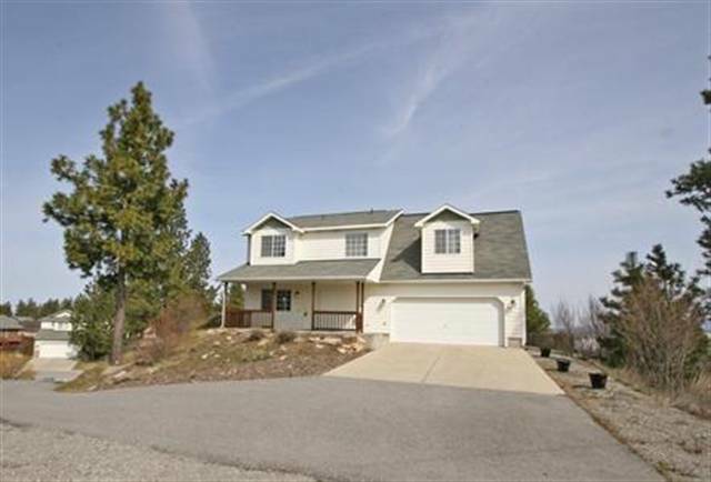 Property Photo: 8220 E Sommerset Dr WA 99217