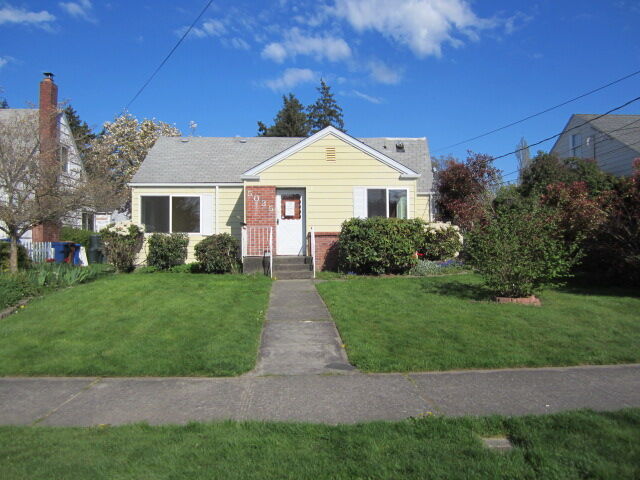 Property Photo:  5035 A Street  WA 98408 