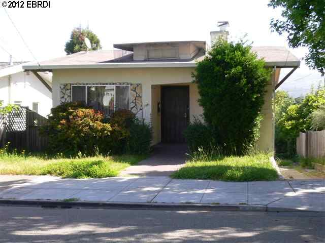 Property Photo:  3924 Nevil St  CA 94601 