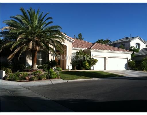 Property Photo:  11  Bridal Falls Ct  NV 89148 