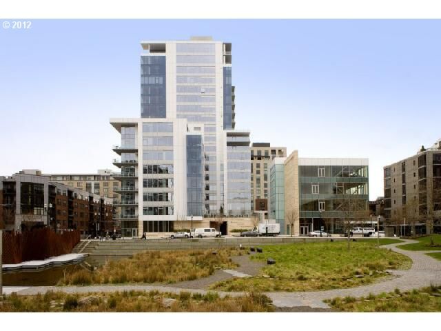 Property Photo:  1001 NW Lovejoy St 205  OR 97209 