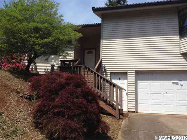 Property Photo:  1049  Fernwood Ct NW  OR 97304 