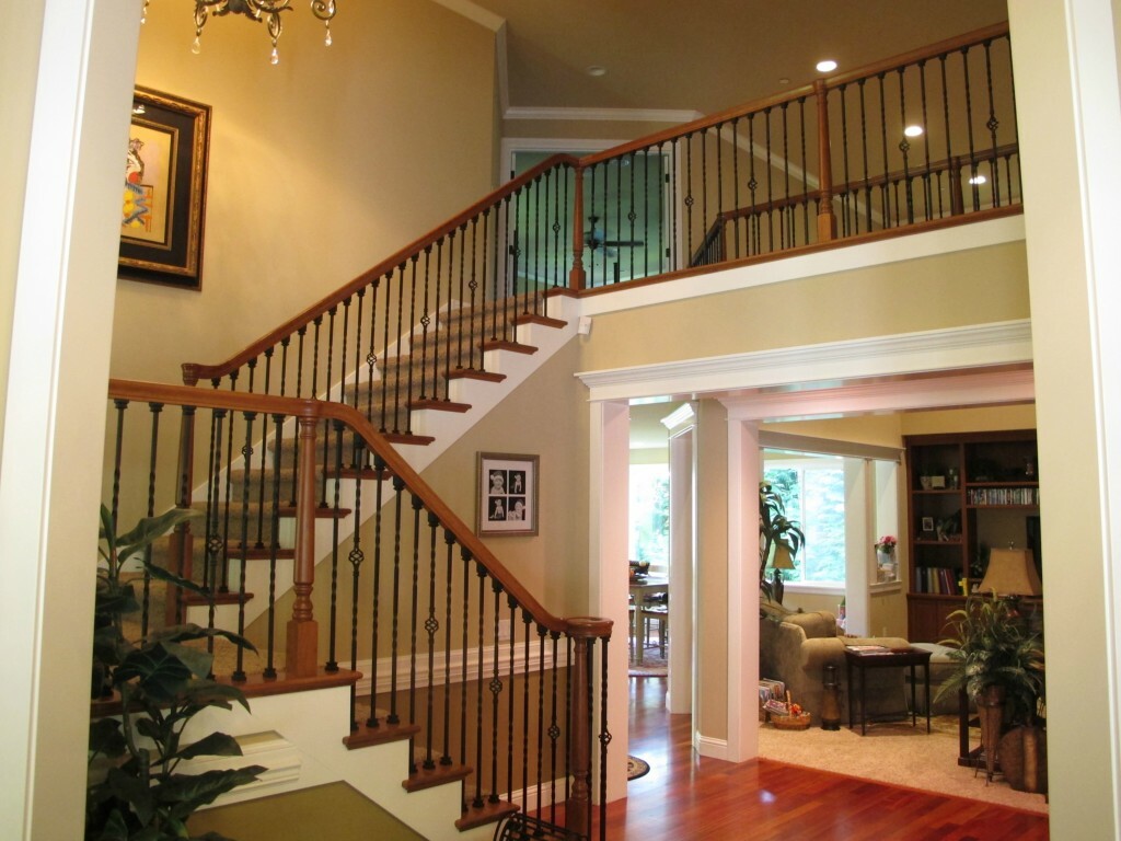 Property Photo: 23111 3rd Ave SE WA 98021