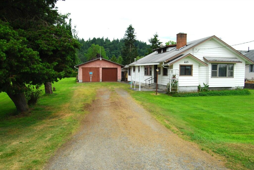 Property Photo:  223 Seattle Blvd S  WA 98001 