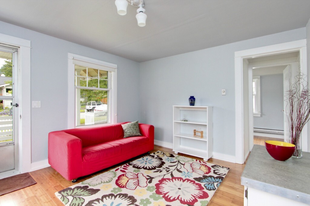 Property Photo:  5061 25th Ave SW  WA 98106 