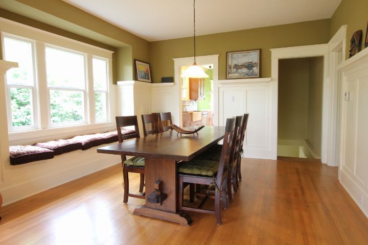 Property Photo: 735 N 77th St WA 98103