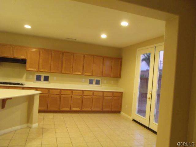 Property Photo:  32985 Lamtarra  CA 92584 