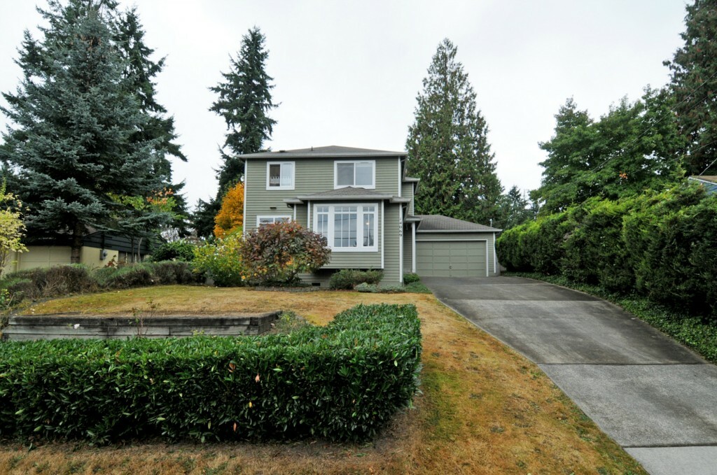 Property Photo:  14069 24th Ave NE  WA 98125 