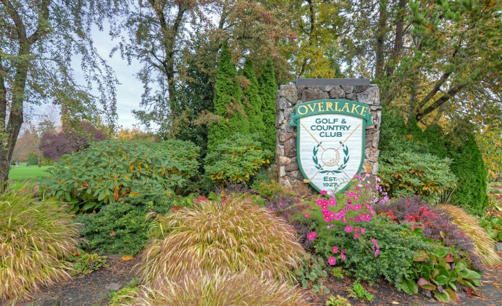 Property Photo: 1686 77th Ave NE WA 98039