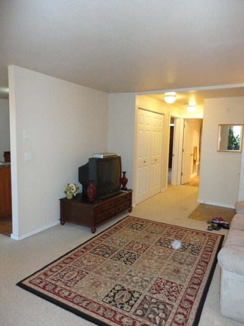 Property Photo: 3803 130th Lane SE A4 WA 98006