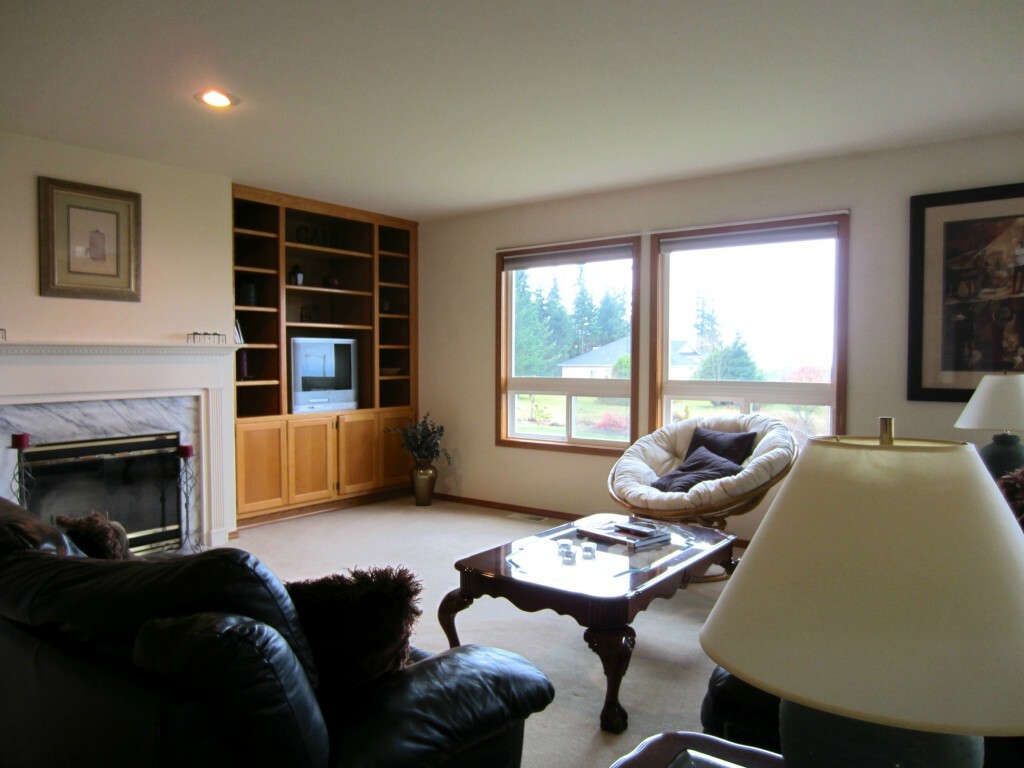 Property Photo:  866 Cambell Dr  WA 98282 