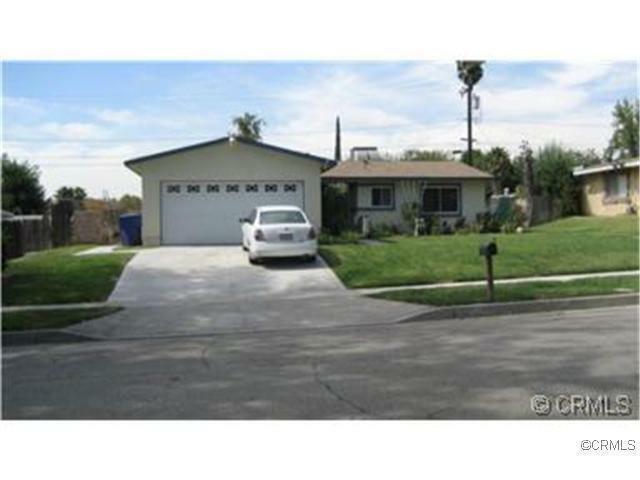 Property Photo:  1494 Blythe Avenue  CA 92346 