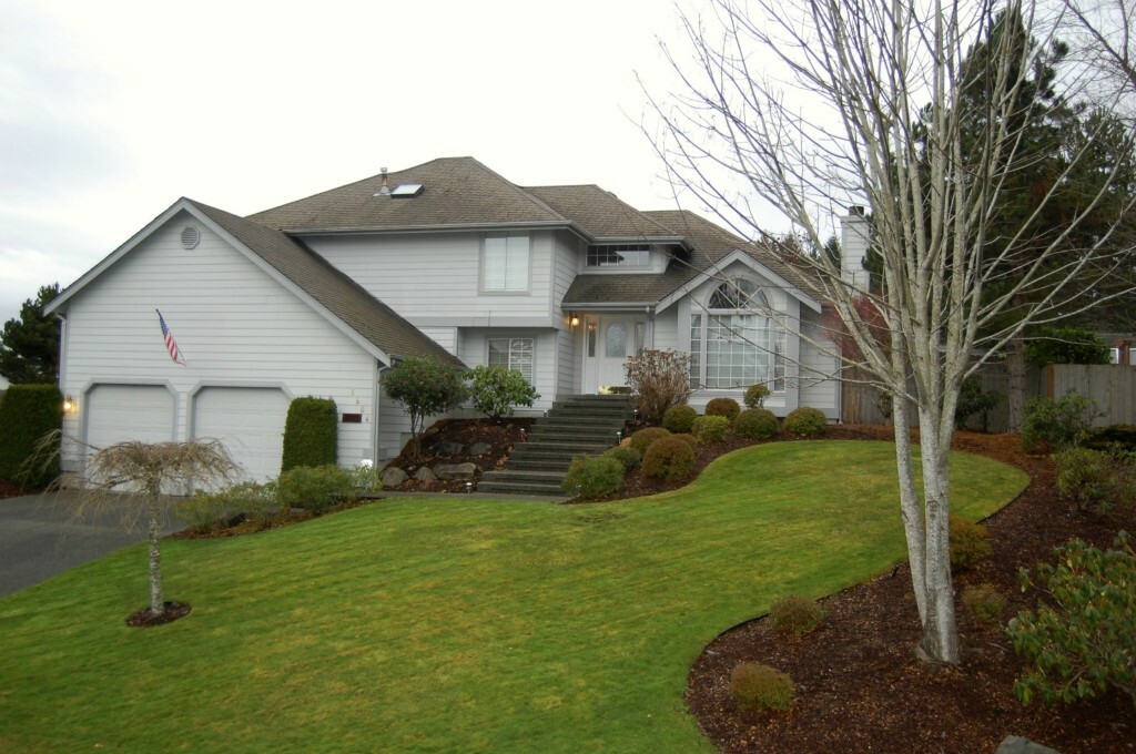 Property Photo:  5904 65th Ave W  WA 98467 