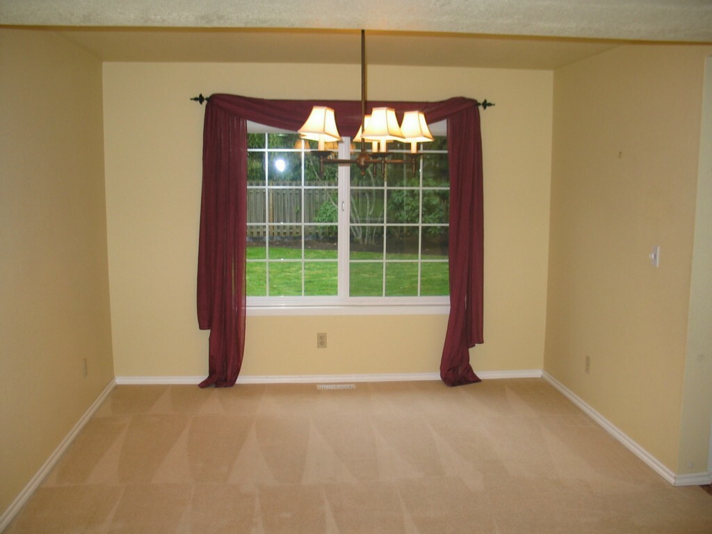 Property Photo: 13613 174th Ave NE WA 98052