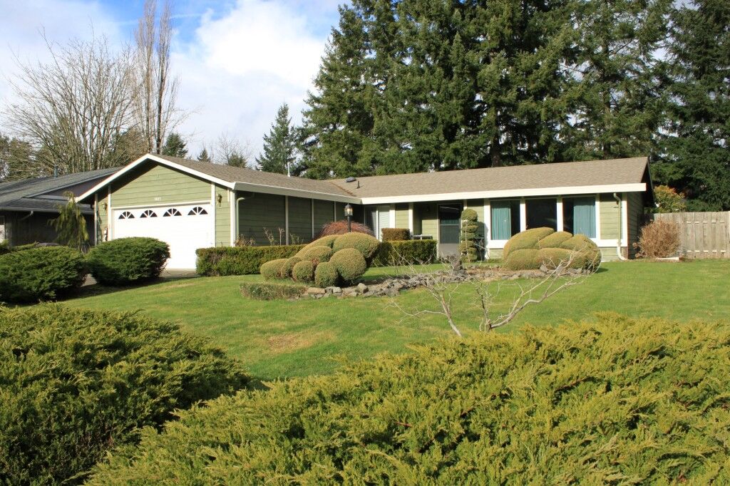 Property Photo: 9803 53rd St W WA 98467