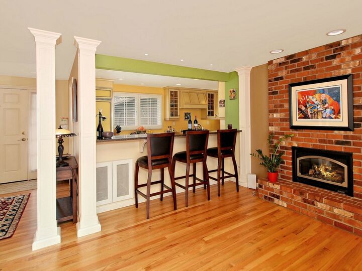 Property Photo: 6223 121st Ave SE WA 98006