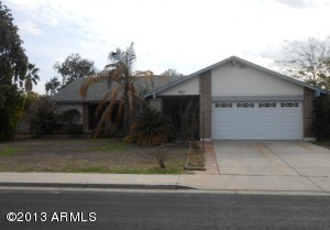 Property Photo:  821 E Hackamore Street  AZ 85203 