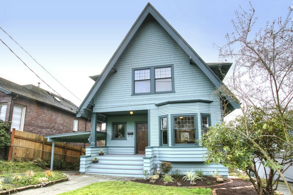 Property Photo: 1515 32nd Ave WA 98122