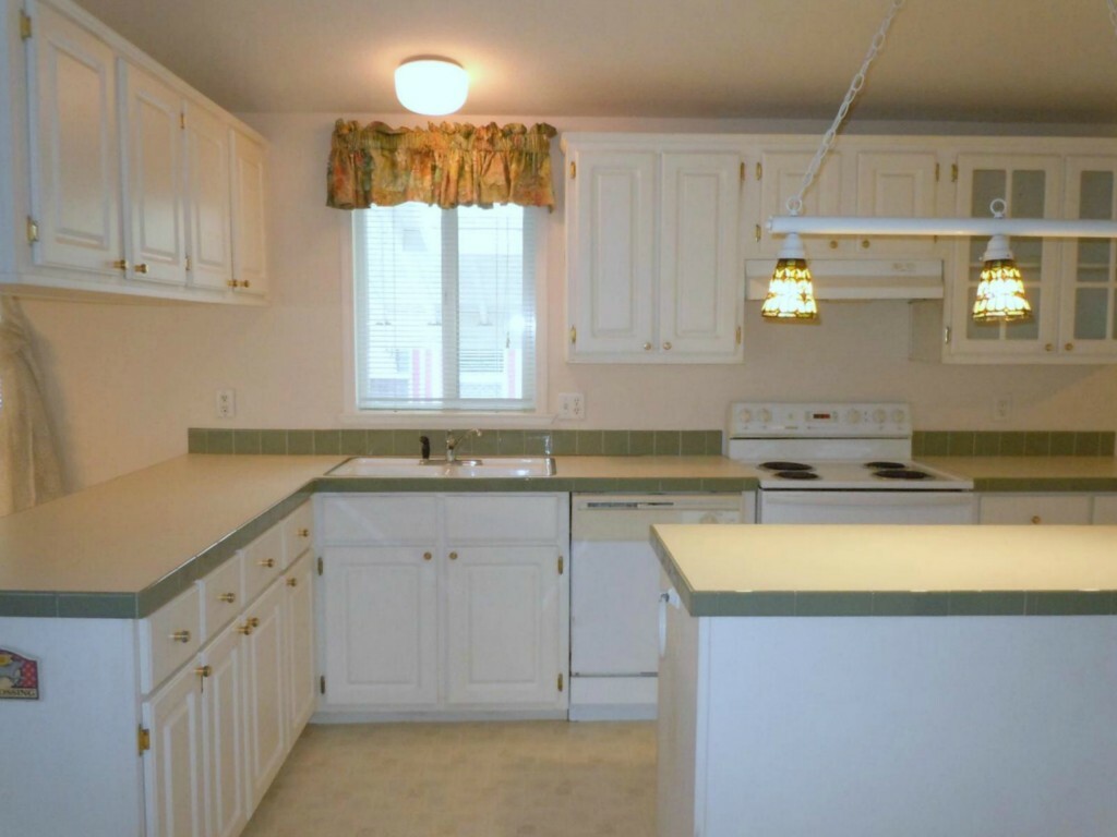 Property Photo: 970 NE Saturn Lane WA 98311