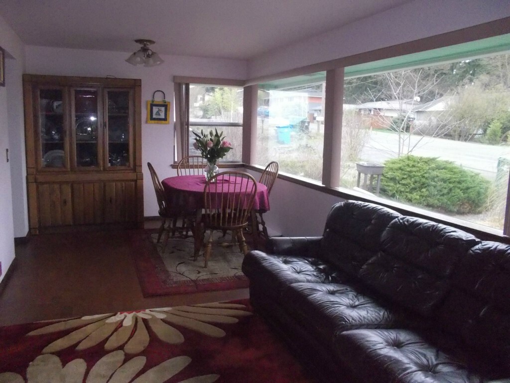 Property Photo:  322 NE 163rd St  WA 98155 