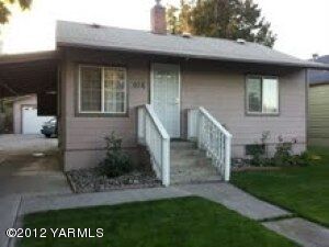 Property Photo: 914 S 2nd Ave WA 98902