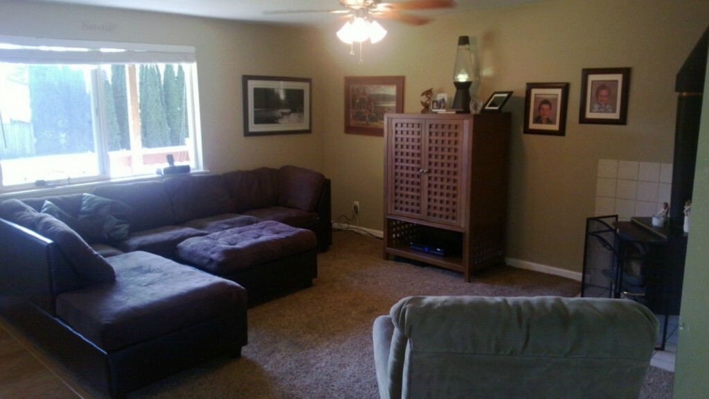 Property Photo: 5672 NE Meadow Rd WA 98346