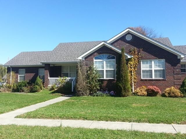 Property Photo: 200 Castle Drive KY 40403