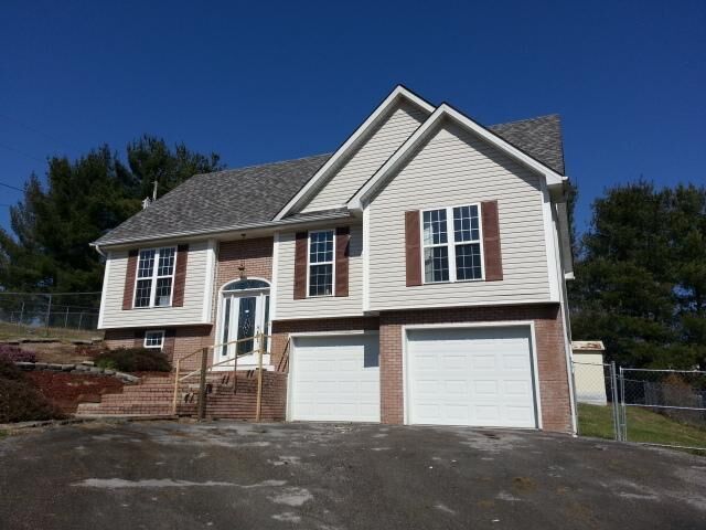 Property Photo:  71 Clay Lucas Drive  KY 40744 