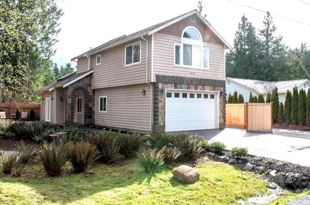 Property Photo:  3228 158th Place NW  WA 98292 