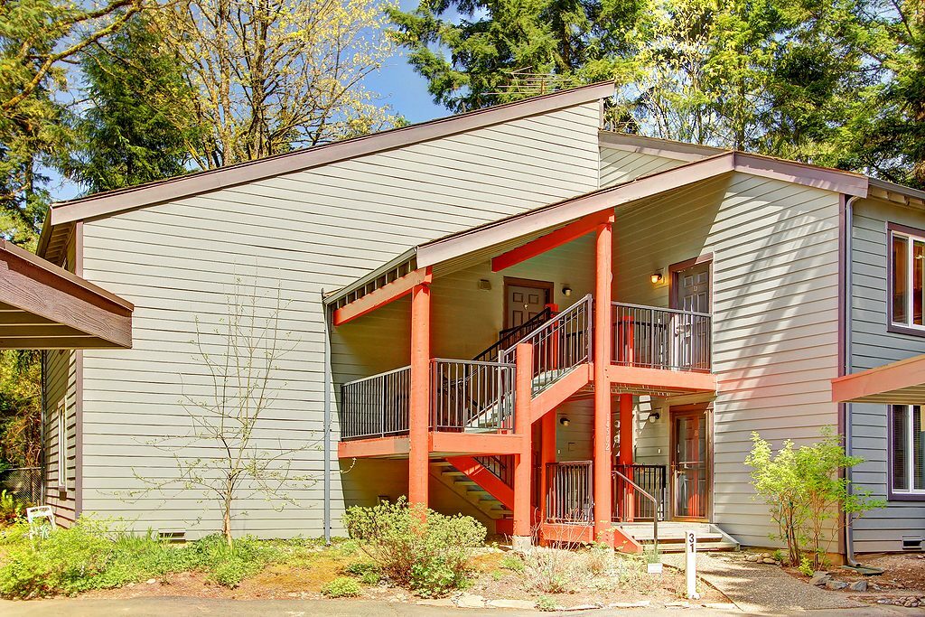 Property Photo:  14502 NE 30th Place D-31  WA 98007 