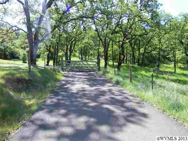 Property Photo:  Blue Heron Ln SE  OR 97352 