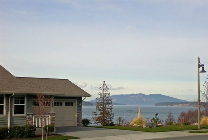 Property Photo:  4820 Portalis Wy  WA 98221 