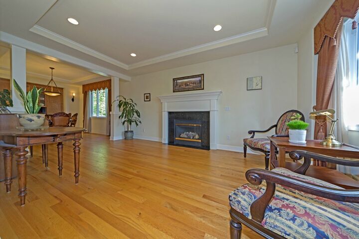 Property Photo:  13208 SE 49th St  WA 98006 