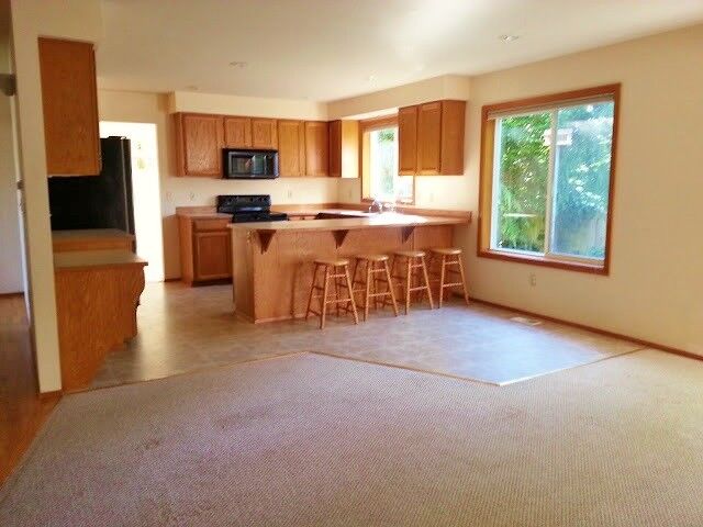 Property Photo: 3700 W 4th WA 98221