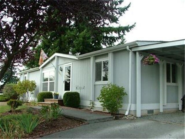 Property Photo:  9005 12th Place SE  WA 98258 