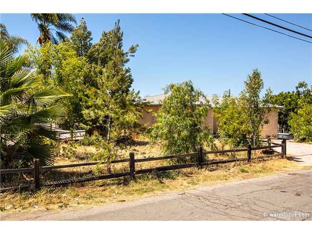 Property Photo:  8852 Railroad Avenue  CA 92071 