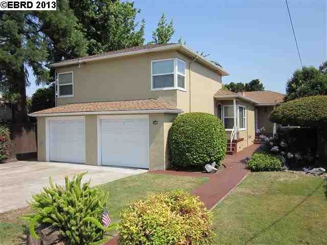 Property Photo: 1020 Dutton Ave CA 94577